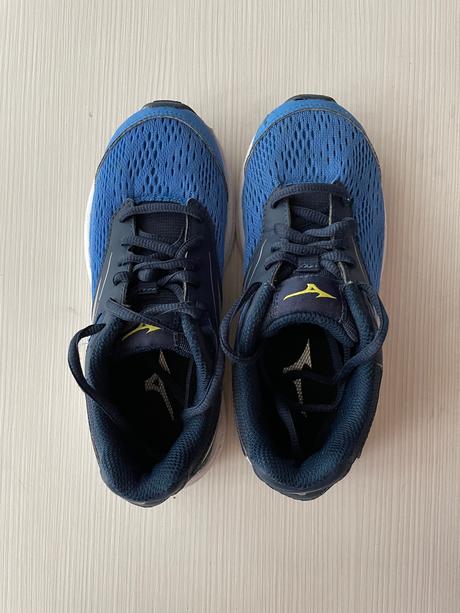 Športové tenisky, mizuno,32