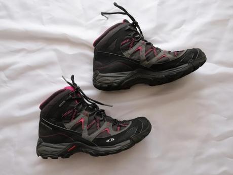 Turisticka trekingova obuv, salomon,40