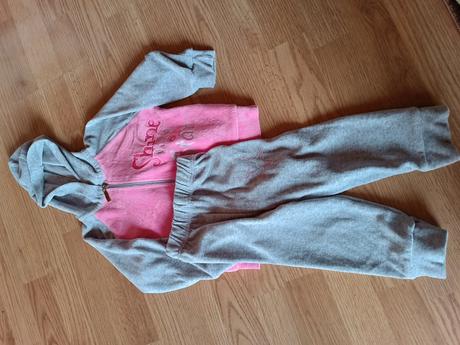 Tepláková súprava, 92