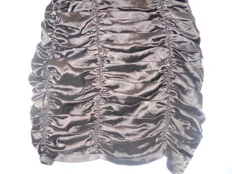 Sexy lesklé šaty, s