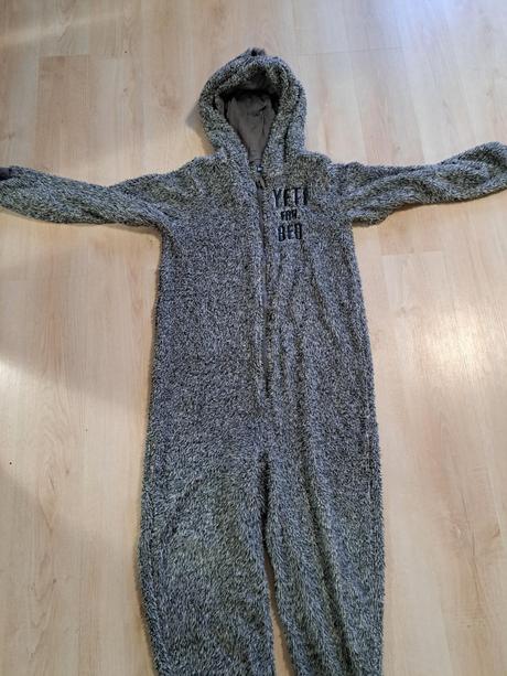 Teplý overal na spanie 128/134, 122