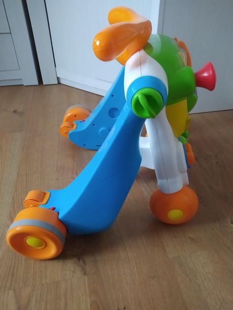 Interaktívne odrážadlo/chodítko,