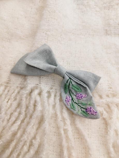 Masličky na sponke s výšivkou, 