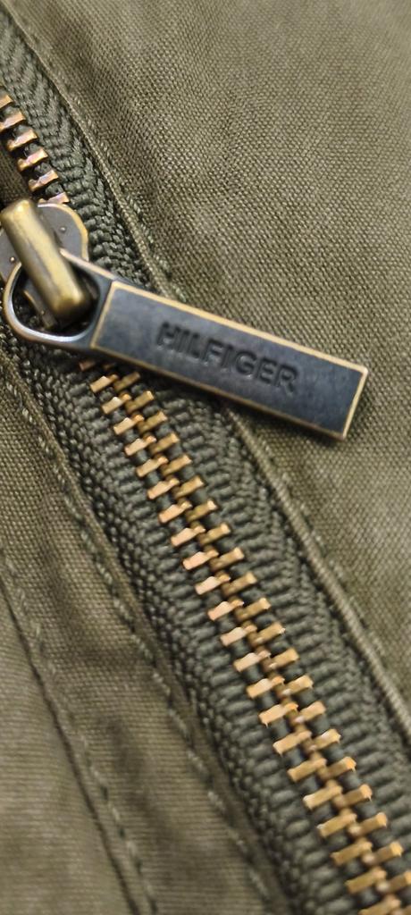 Zimná bundička zn.tommy hilfiger č.152, tommy hilfiger,152