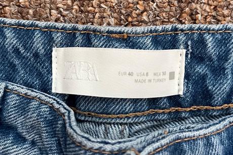 Roztrhané džínsy z1975 s vysokým pasom, zara,40 / l