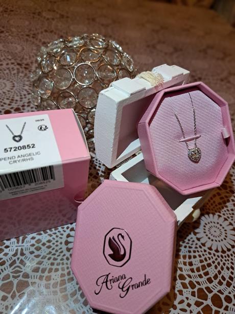 Srdce s náhrdelníkom, swarovski