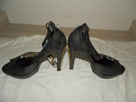 Štýlové sandálky 38 so zlatými opätkami, john garfield,38