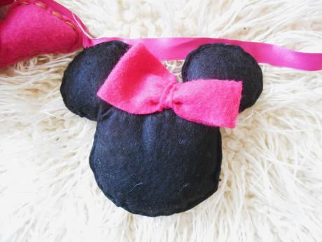 Textilná menovka/girlanda,