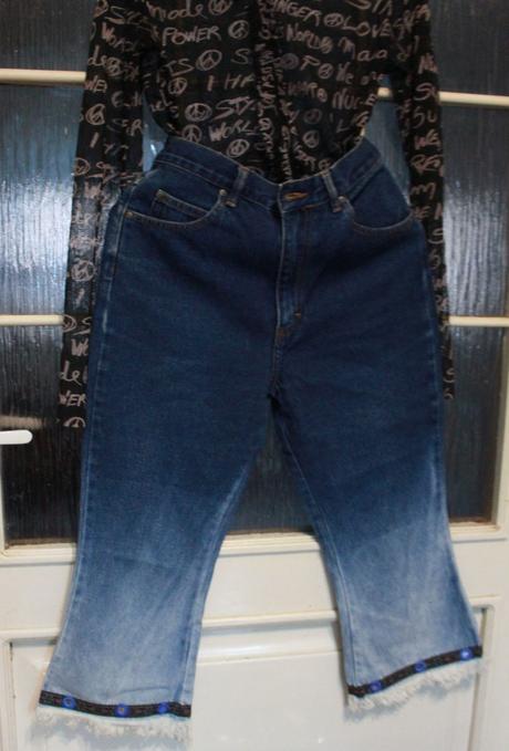 Vysivane rifle s extra vysokym pasom, s