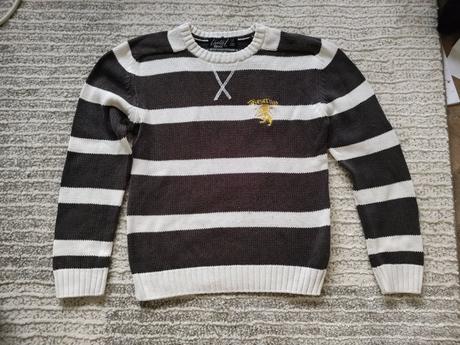 Sveter veľ 134, 134