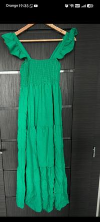 Krasne zelene saty uni sadnu na s,m,l, 