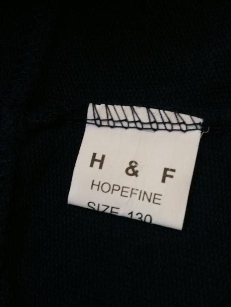 Dievčenské tm. modré tepláky pásiky hopefine 130, 134