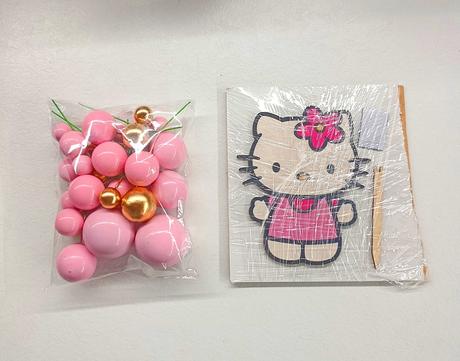 Zapich hello kittty a balóniky na tortu,