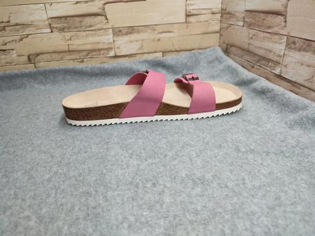 Jasný 43 - celokožené ružové sandále, 43