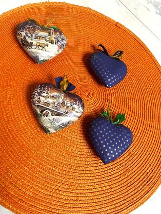 Vianočné dekorácie /srdiečka 5 ks, 
