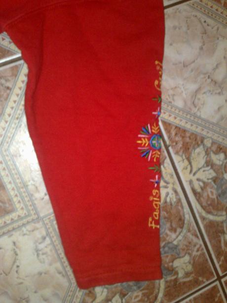 Dačo červene pre dievčatko alebo chlapca na 5/6rok, 116