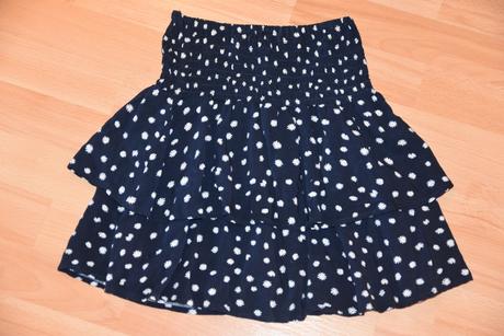 Letná kvietkovaná sukňa, 158