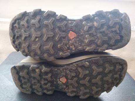 Turisticke topánky, 33