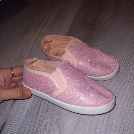 Platenky/ prezuvky, kik,25