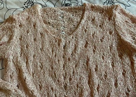 Mäkký pletený pulóver s trblietkami v. s/m, s