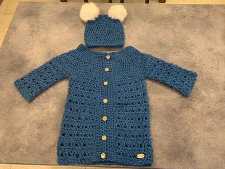 Háčkované svetríky, 98