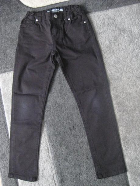 Sýto čierne nohavice, terranova,140