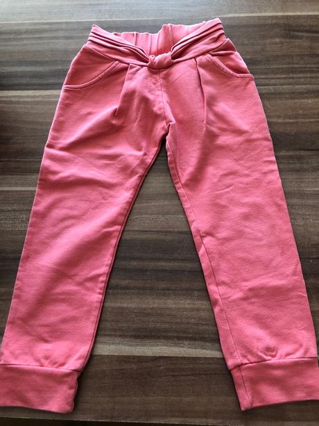 Nohavice even 104, 104