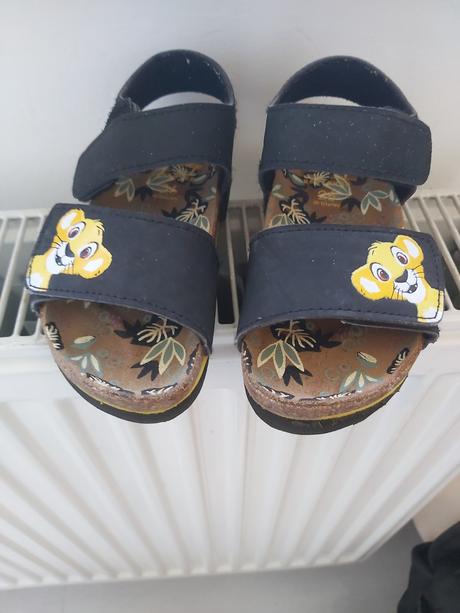 Sandale darujem, reserved,26