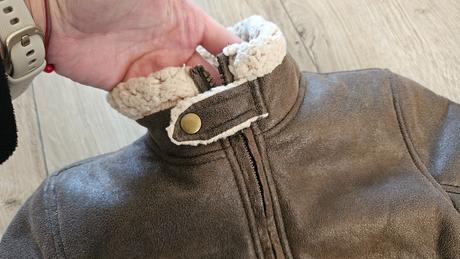 Frajerská bundička, 92