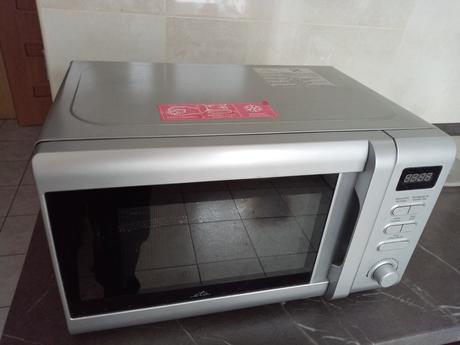 Mikrovlnná rúra eta klasico, eta