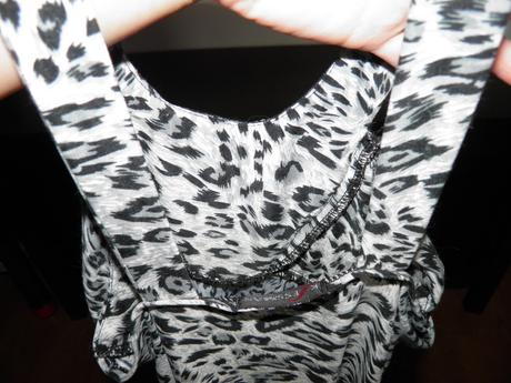 Pekné letné šaty, aj pre tehulku možu byť, s