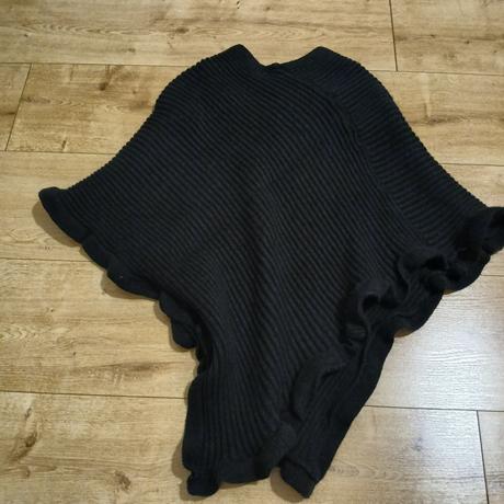 Čierne pletené teplé pončo/šál, tchibo