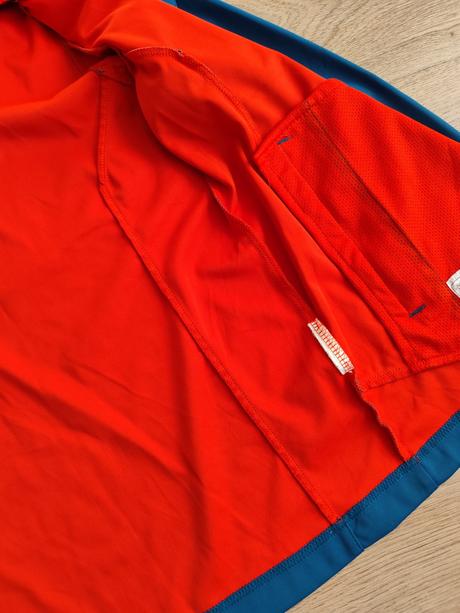 Shofthellová bunda, quechua,146