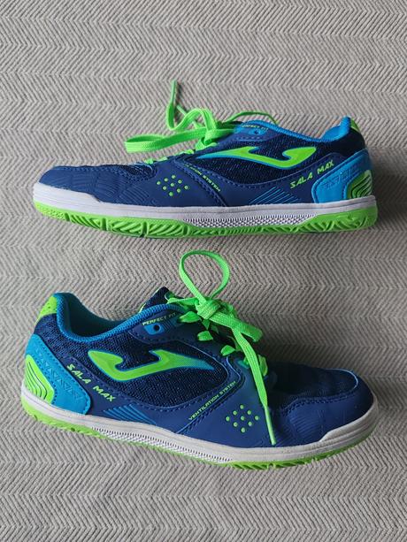 Halovky joma, joma,33