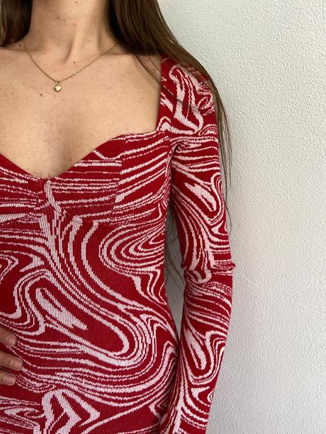 Zaujímavé červené šaty, zara,s