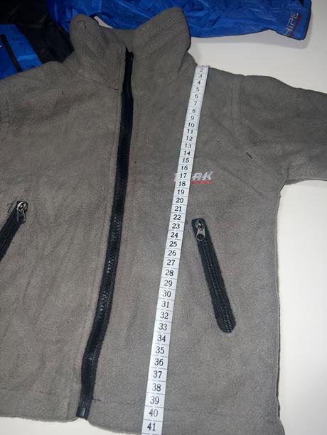 Prechodná bunda zn. peak performance, 110