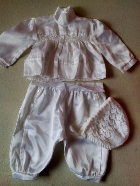 Slávnostne oblecko+ papucky 3-6 mes., 68