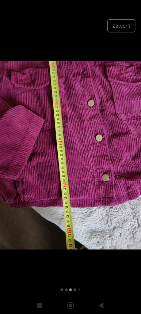 Dámska menčestrova bundička, 