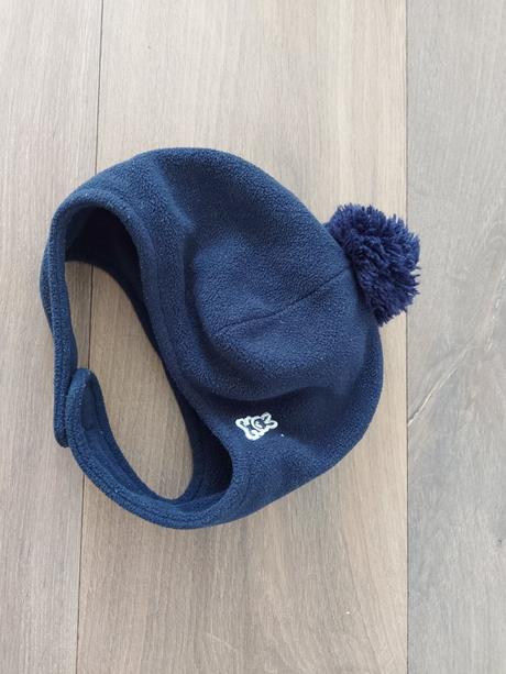 Chlapcenska ciapocka, benetton,56