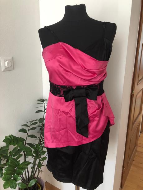 Ruzovo cierne saty m/l, m