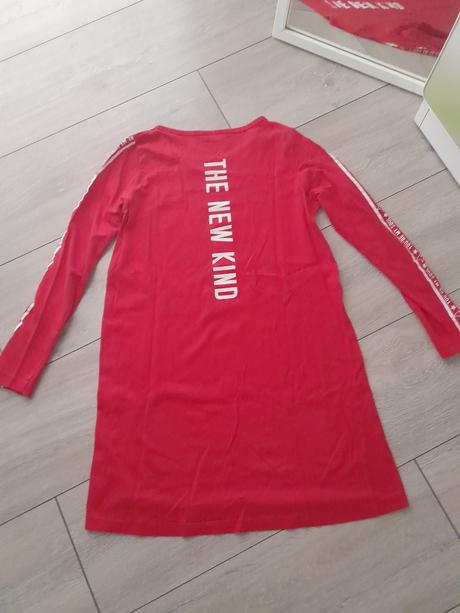 Tričkove šaty, pepco,140