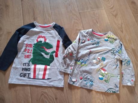Vianočné tričko s dinosaurom, 98