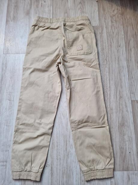 Jogger džínsy, sinsay,134