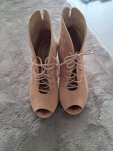 Šnurovacie členkové topánočky, lasocki,36