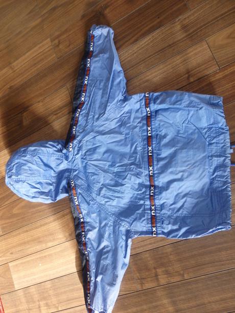 Nepremokava bundicka branded, 92