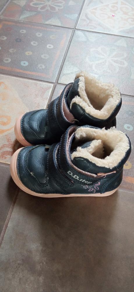 Topánky 23,24,25, d.d.step,23