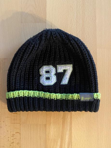 Zimná čiapka, chapter young,152