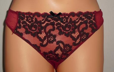 Bordove vinove sexy tanga, m