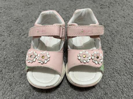 Sandálky, cupcake,21