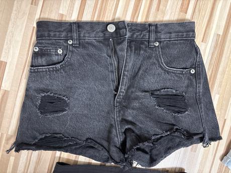 Kraťasy xs/s, pull&bear,s